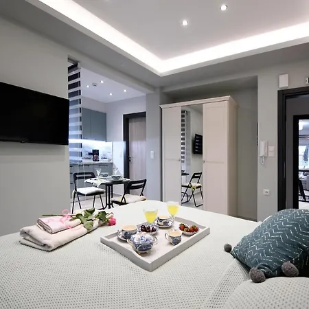 Adell Deluxe Apartments Kavala Esterno foto